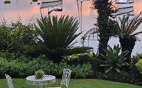 Shabbat Guest House And Spa, Hartbeespoort